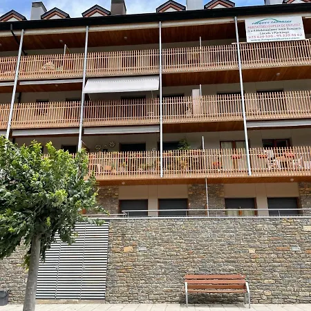 Precioso Calido Apartamento En Con Terraza Appartement Sort